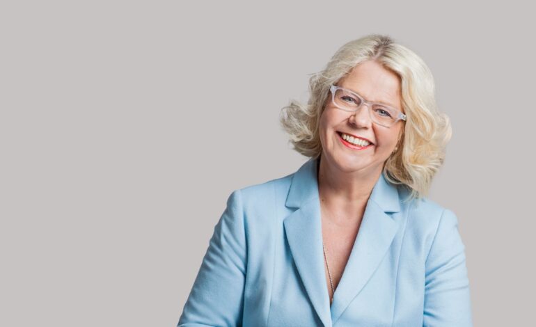 OMNI-Hypnosis-Training-S6 | OMNI Hypnoseausbildung aus der Schweiz | Lerne Hypnose live & online Steffi Schenk Hypnosetherapie Ausbildung